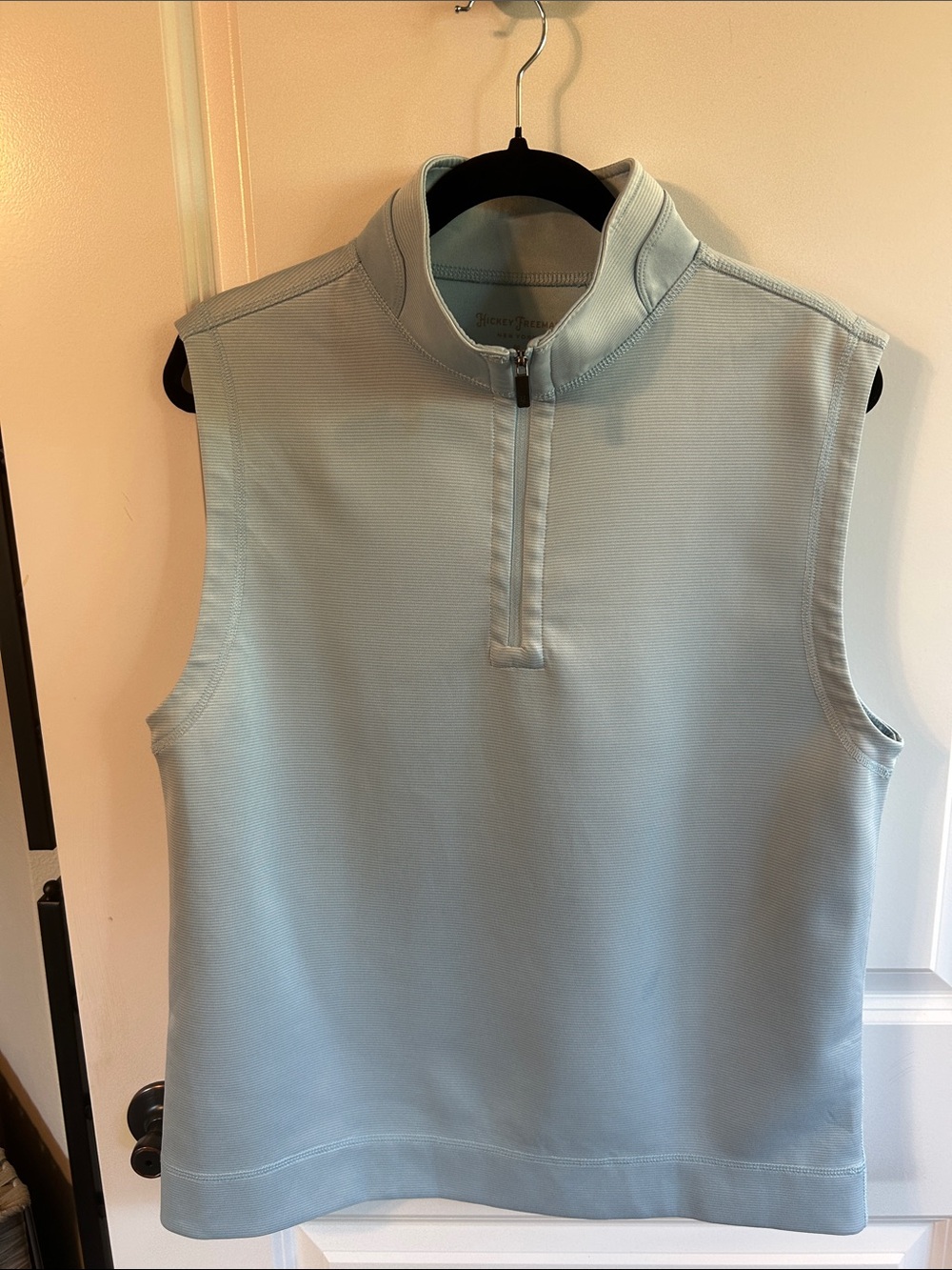 Hickey Freeman Pale Blue Sleeveless Zip-Up Sweater Vest